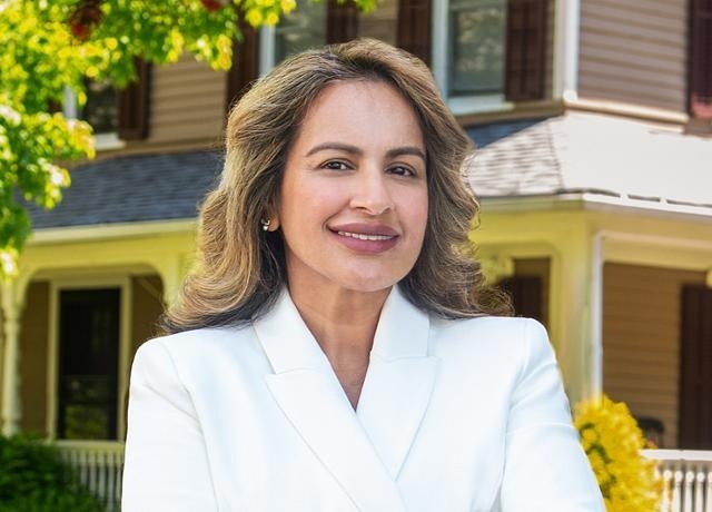New York Real Estate Agent Sandra Laramore