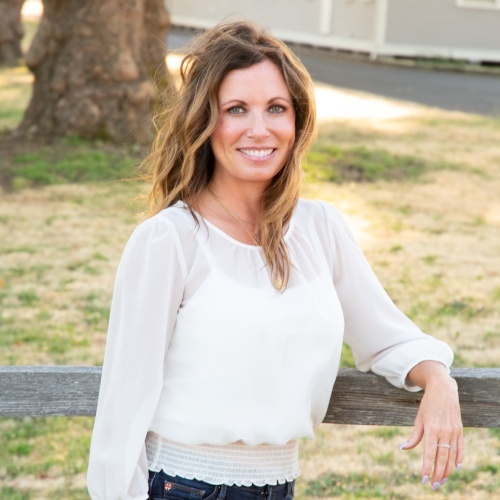Rebecca Hackworth - Real Estate Agent