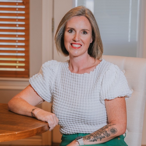 Erica Essex - Real Estate Agent