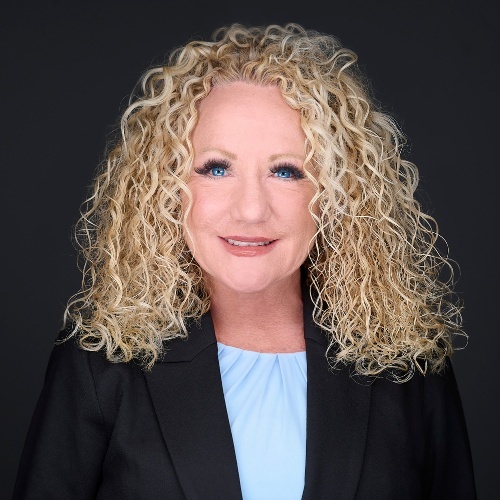 Kara Kirkbride - Real Estate Agent