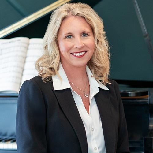 Eden Casey, Redfin Agent