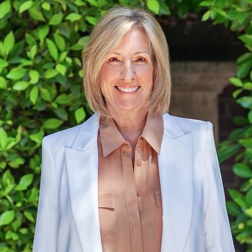 Tricia Mcmullan, Redfin Agent