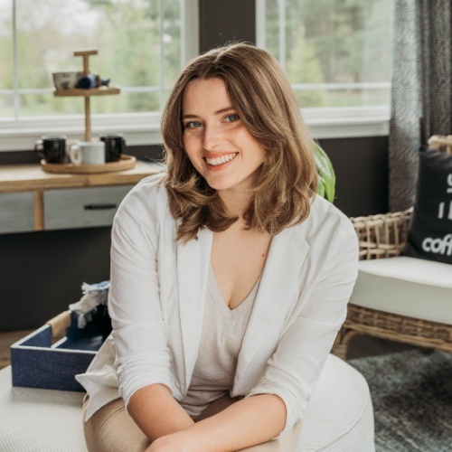 Jade Stephenson - Real Estate Agent