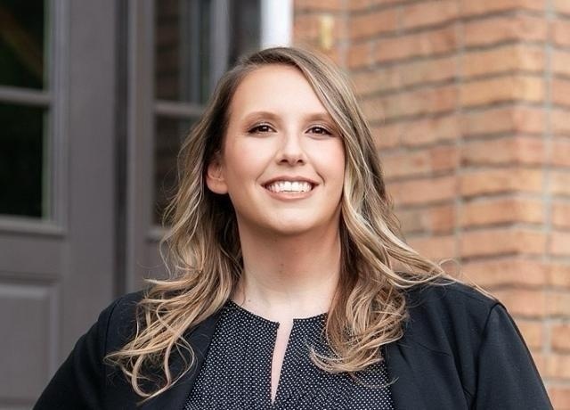 Pittsburgh Real Estate Agent Lesley Gambone