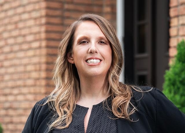 Pittsburgh Real Estate Agent Lesley Gambone