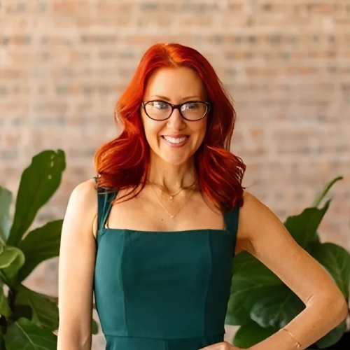 Leslie Hankins - Real Estate Agent