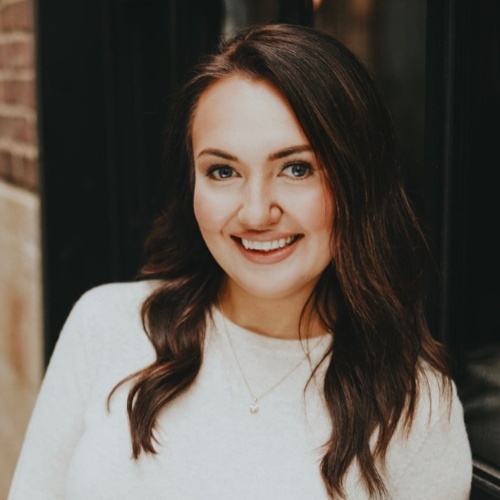 Emily Edmonds - Real Estate Agent