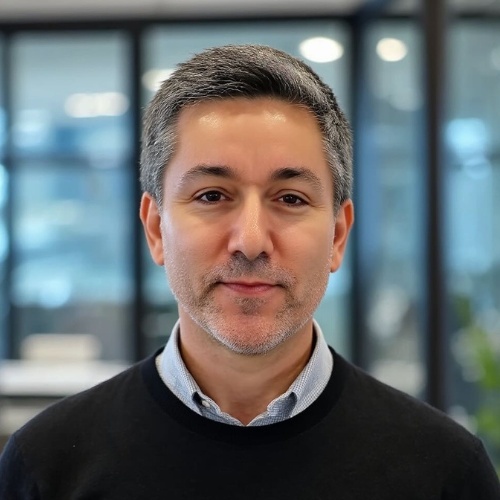 Henry Jara - Real Estate Agent