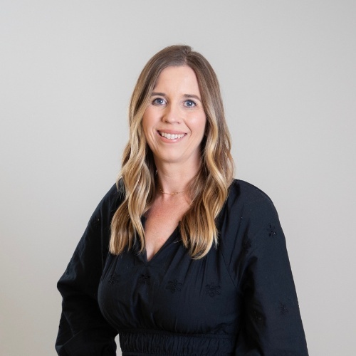 Kelly Mathews - Real Estate Agent