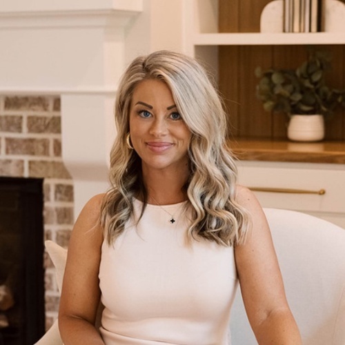 Krystal Thompson - Real Estate Agent