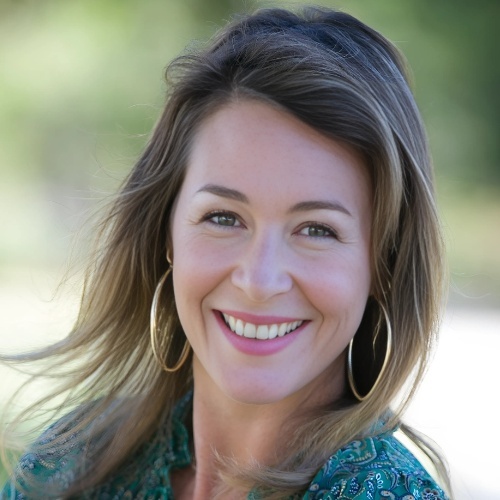 Sarah Burgess - Real Estate Agent