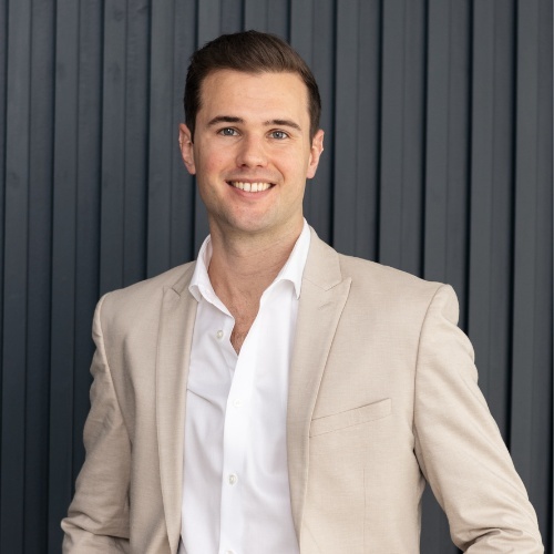 Tom Casey - Real Estate Agent