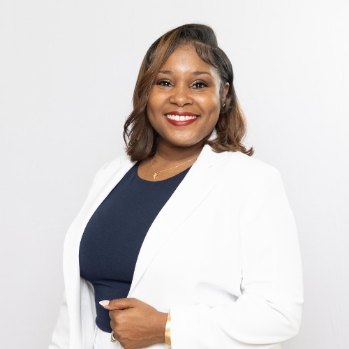 Kristen Brown - Real Estate Agent