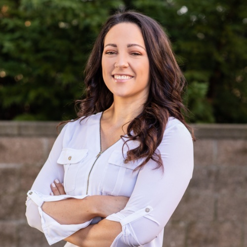 Hannah Scott - Real Estate Agent