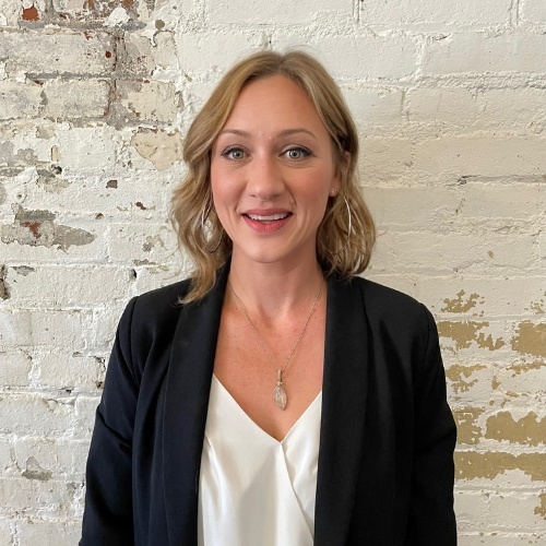 Jennifer Riddel - Real Estate Agent