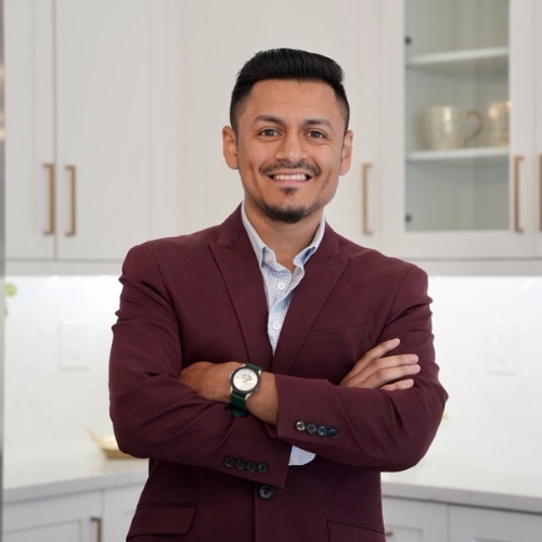 Ronald Lozada - Real Estate Agent