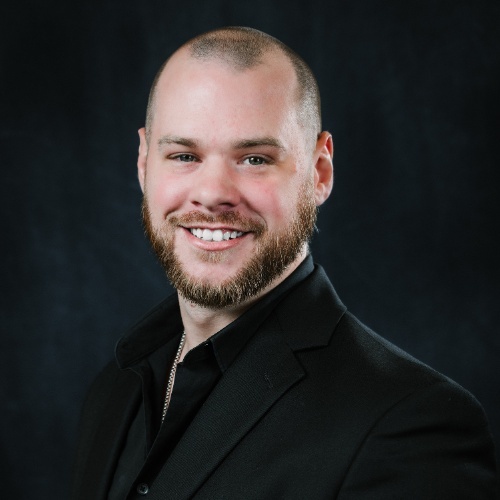 Justin Travis - Real Estate Agent