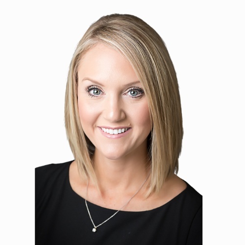 Carrie Bond - Real Estate Agent