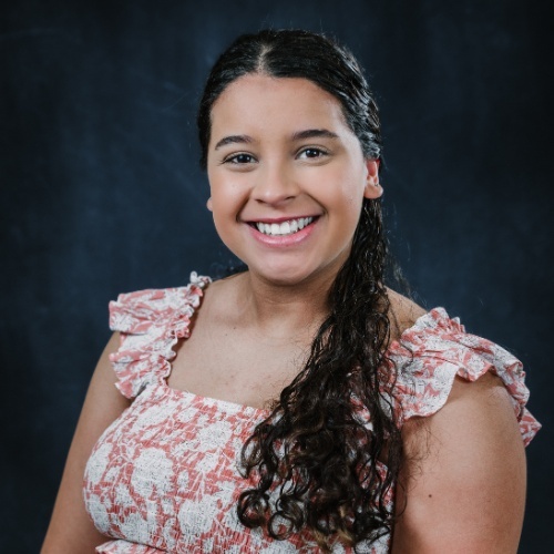 Anabelle Hernandez - Real Estate Agent