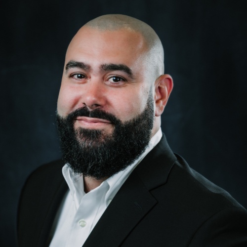 Efrain Gonzalez - Real Estate Agent