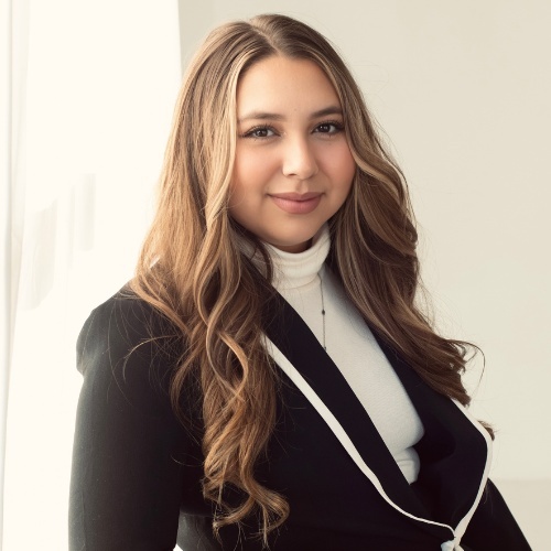 Aliyah Nguyen - Real Estate Agent