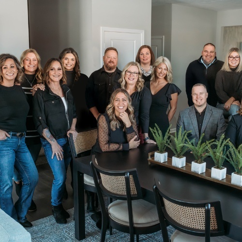 Indianapolis Real Estate Agent The Smalling Group with FC Tucker Company - Partner Team