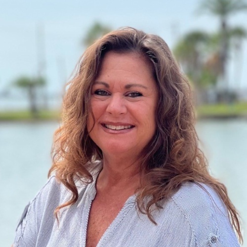 DeeNan Lackey - Real Estate Agent