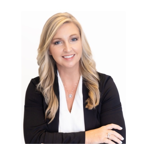 Sarah Hoch - Real Estate Agent