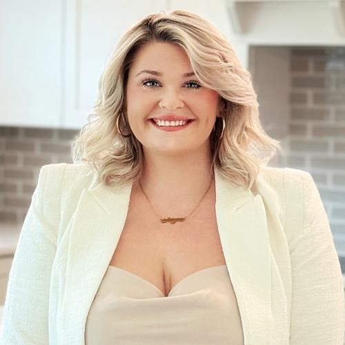 Ashley Maxwell, Redfin Agent