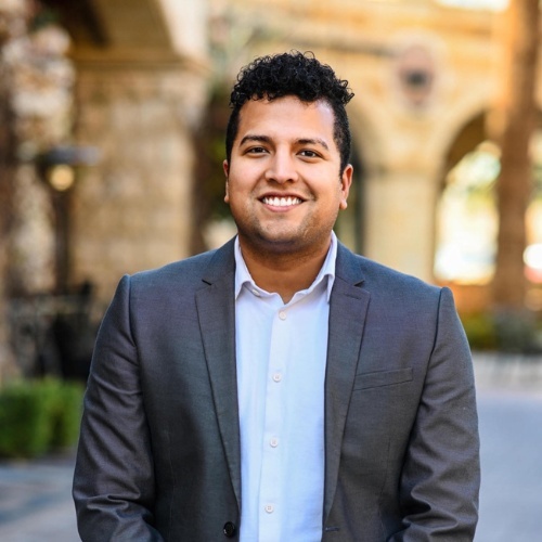 Kevin Paredes - Real Estate Agent