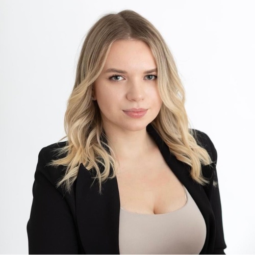 Iulia Cebanu - Real Estate Agent