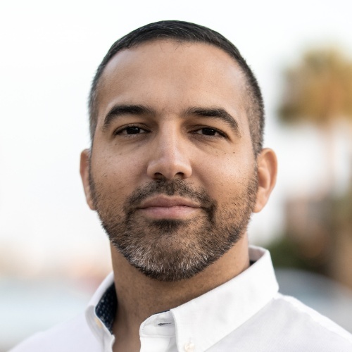 Richard Abreu - Real Estate Agent