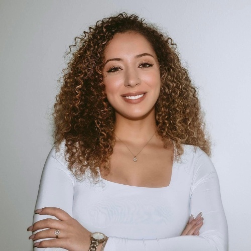 Kim Uribe - Real Estate Agent