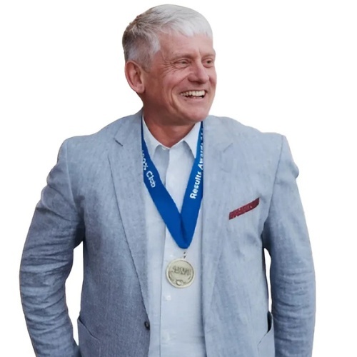Tom Duxbury - Real Estate Agent