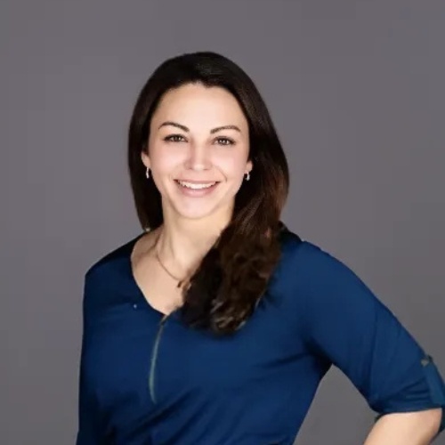 Jade Iglesias - Real Estate Agent