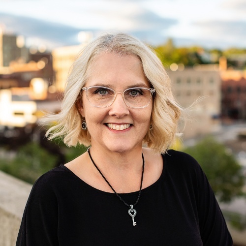 The Chez Renee Team - Realty of Maine - Partner Team, Partner Agent