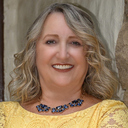 Cleveland Real Estate Agent Diane Kell