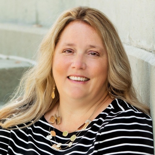 Lori Lynn, Partner Agent