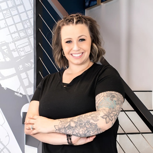 Lindsey Johnson, Partner Agent in Riverview