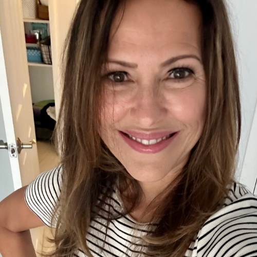Rosanna Rivera, Partner Agent