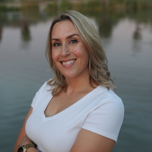 Juley Nelson - Real Estate Agent