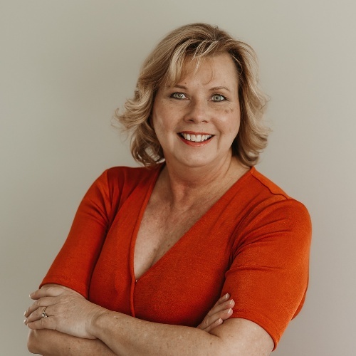 Teresa Brown - Real Estate Agent