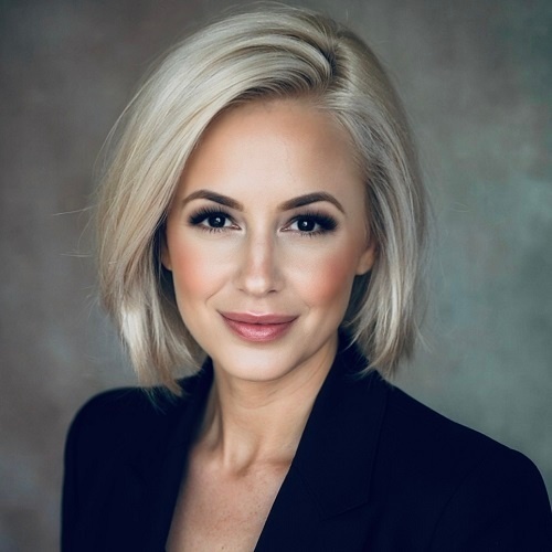 Cortney Burns, Redfin Agent