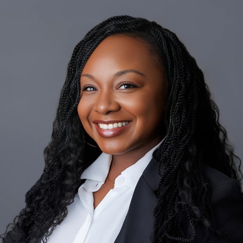 Chicago Real Estate Agent Veronica McDonald