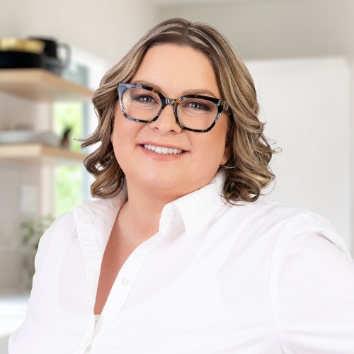 Minneapolis Real Estate Agent Corrine Hobbs