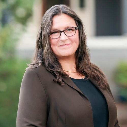 Karen Jones, Redfin Principal Agent in Seattle