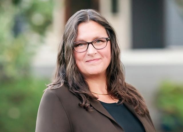 Seattle Real Estate Agent Karen Jones