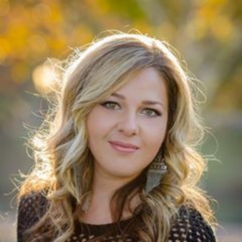 Tati Tarasenko - Real Estate Agent