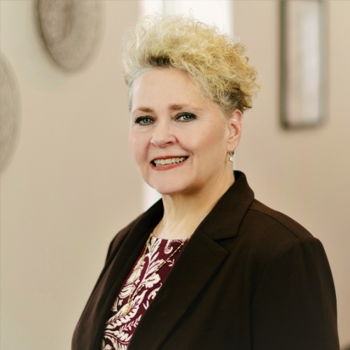 Northern New England Real Estate Agent Maria Laycox