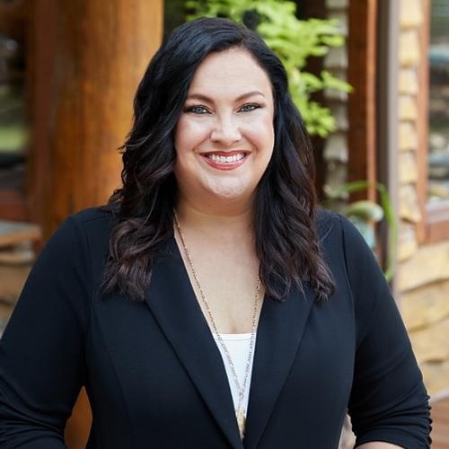 Jade Young, Redfin Principal Agent in Austin